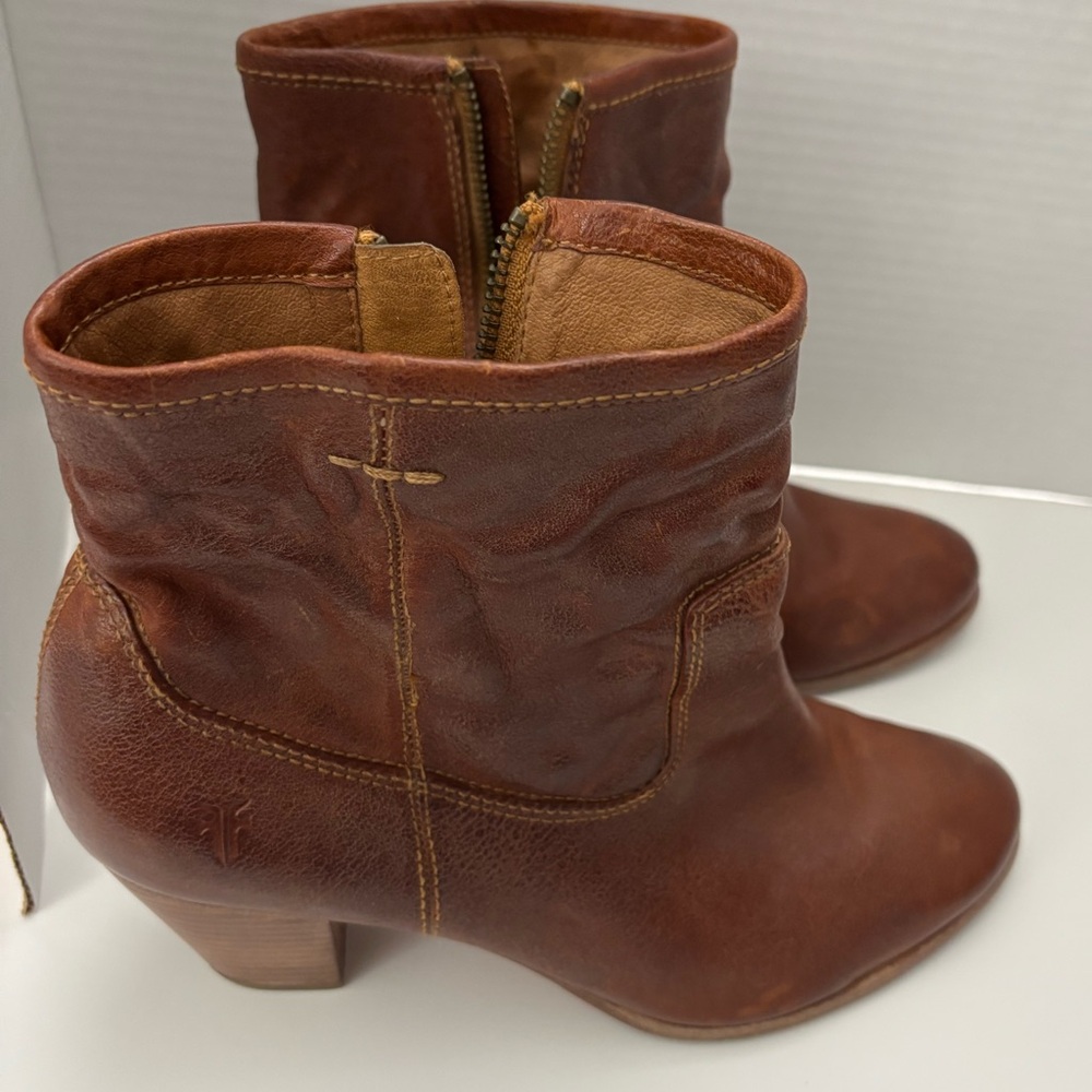 Frye Brown Leather Ankle Boots Size 8